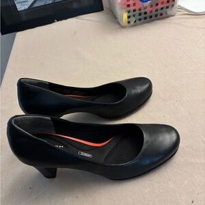 Rockport Total Motion  Black Leather Heels